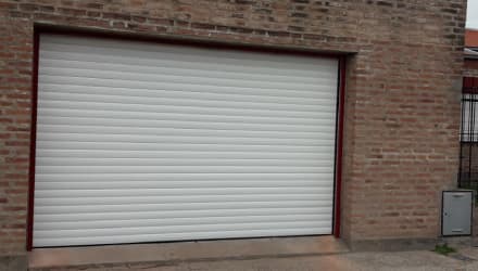 Porton enrollable de aluminio - Cortinas y Aberturas Bahía Blanca